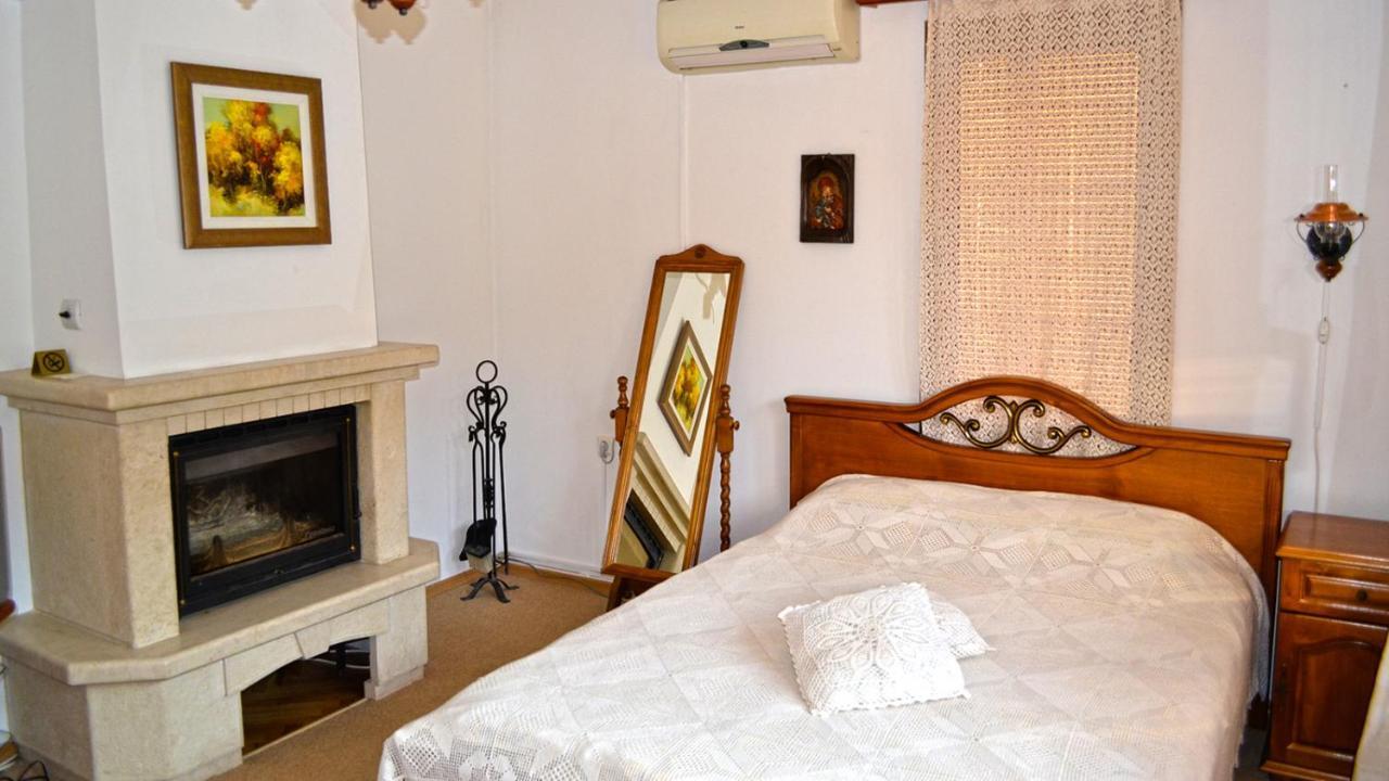 Family Hotel Varosha 2003 ロヴェチ 部屋 写真